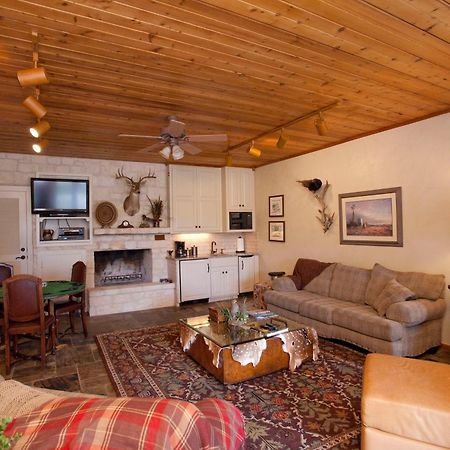 Joshua Creek Ranch Hotel Boerne Ruang foto